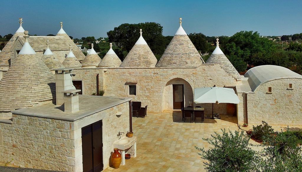 Bed and Breakfast Trulli Isago Локоротондо Екстер'єр фото