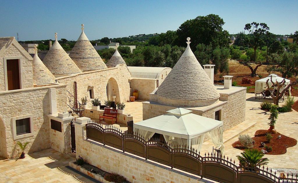 Bed and Breakfast Trulli Isago Локоротондо Екстер'єр фото